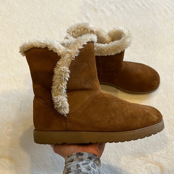 Tan Faux Fur Pull On Short Booties Target Women's Size 7 - Picture 2 of 12